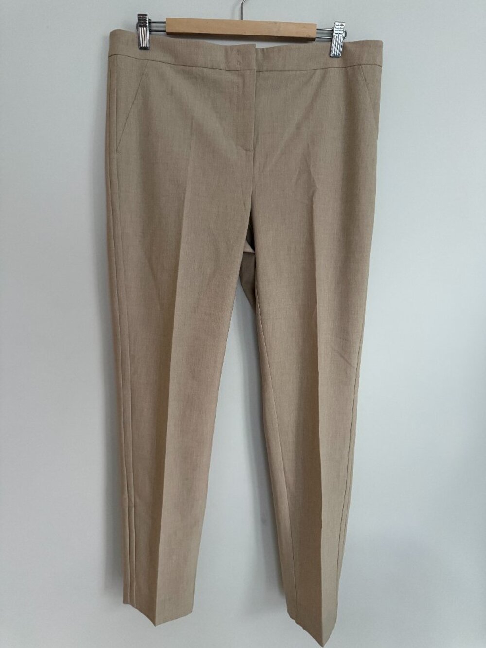 Laura Women straight leg beige dress pants size 12 NWT